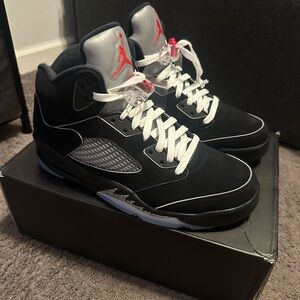 Air Jordan 5 retro OG 'black metallic reimagined' 2025